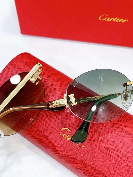 Picture of Cartier Sunglasses _SKUfw80536342fw